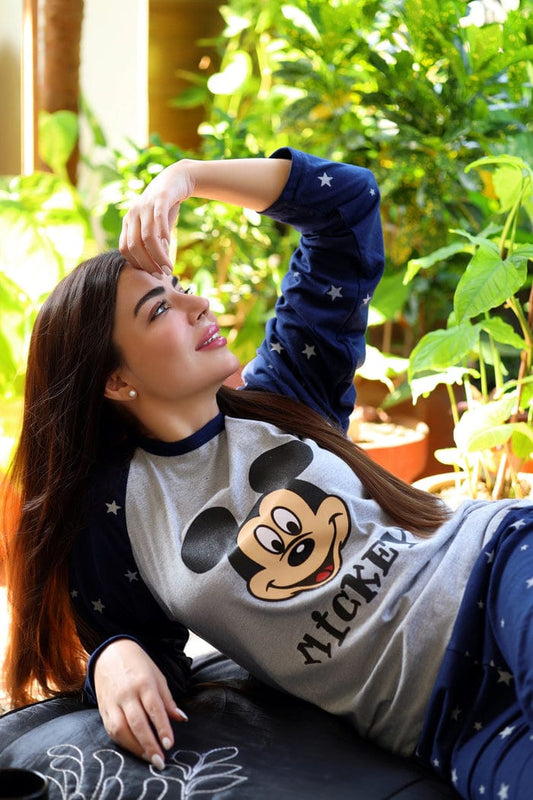 Women Stylish Comfort Night Wear Suit...