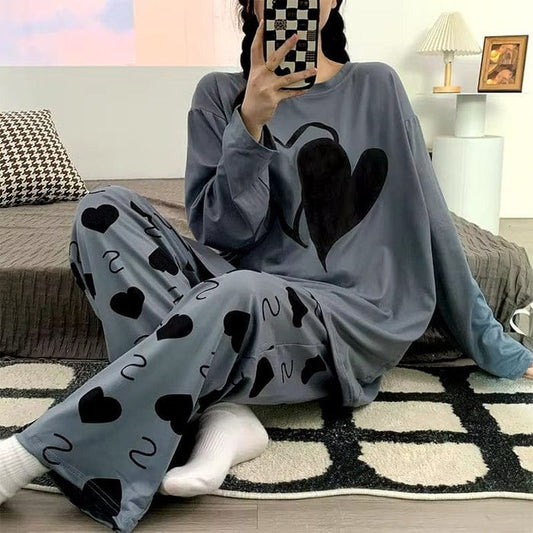 Double Heart printed Night Suit